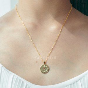 18K Gold Starlight Gold Pendant Necklace